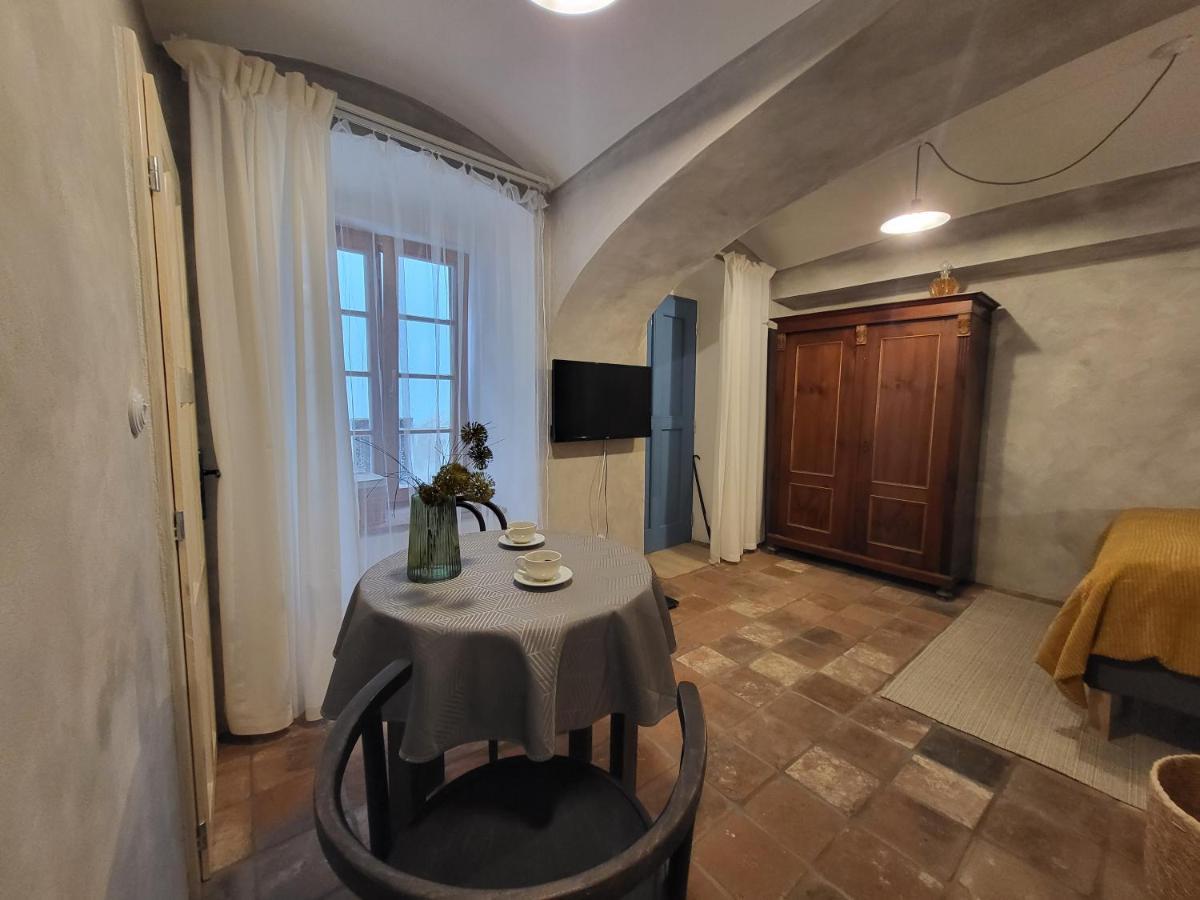 Only Apartments Jindřichův Hradec Eksteriør bilde